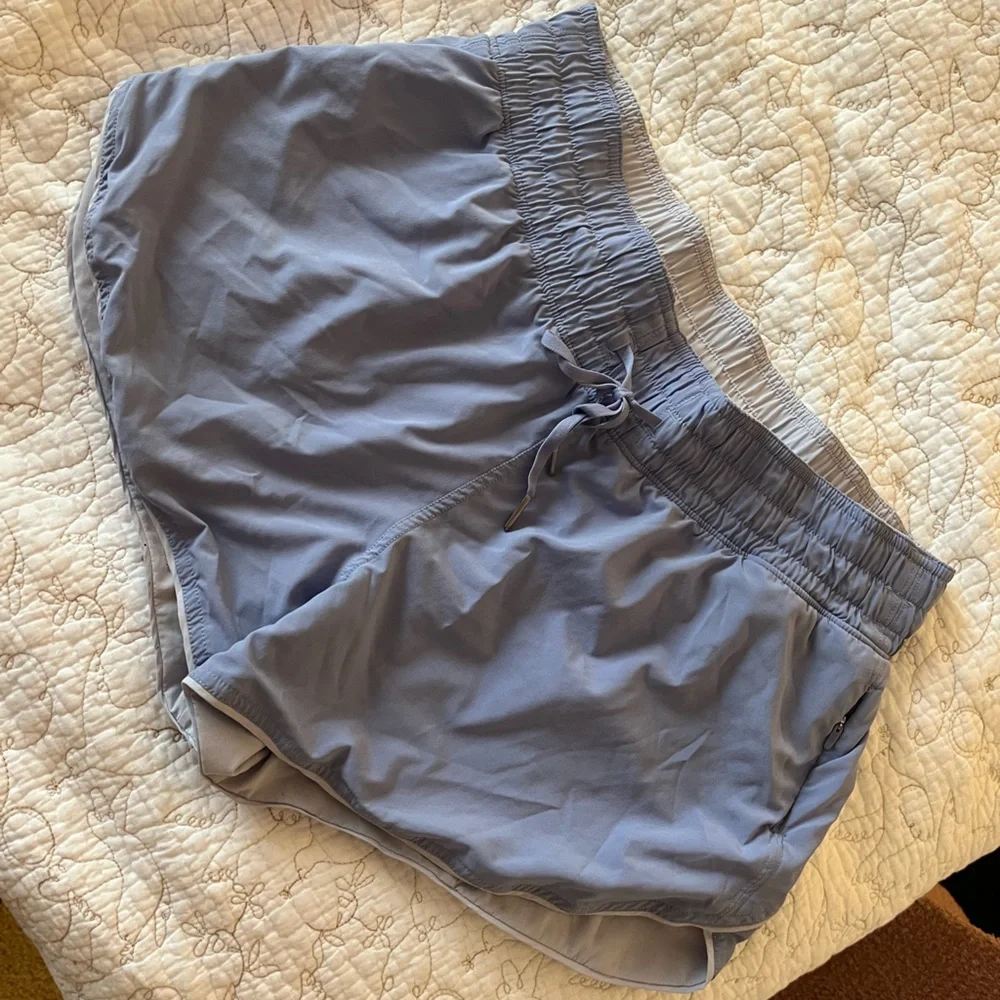 REVERSIBLE LULU SHORTS! Never worn! - Picture 1 of 4